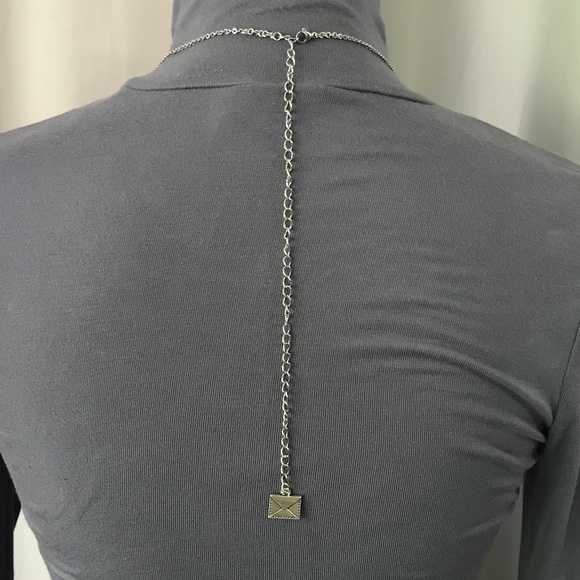 Mixed-up Files of Mrs. Basil E. Frankweiler by Konigsburg Handmade Book Necklace - Picture 10 of 15